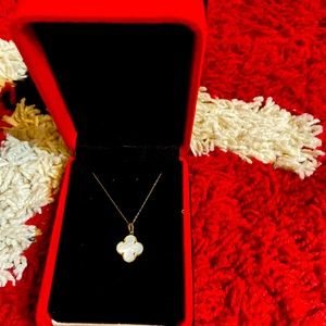 18K Real Gold Clover Leaf Necklace